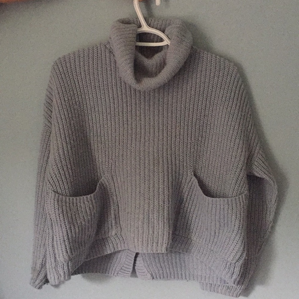 Knitted vintage turtleneck